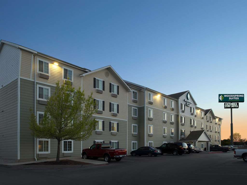 Woodspring Suites San Antonio North Live Oak I-35 Bagian luar foto